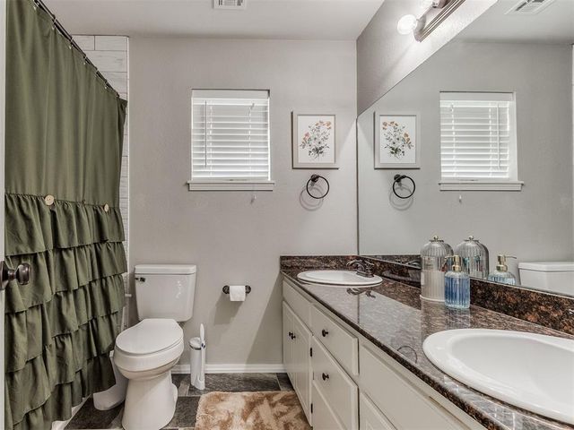 416 S Harrison Avenue, Blanchard, OK 73010