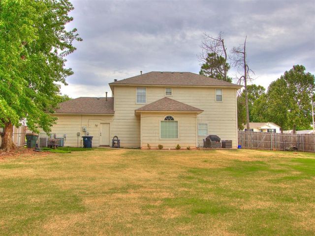 416 S Harrison Avenue, Blanchard, OK 73010
