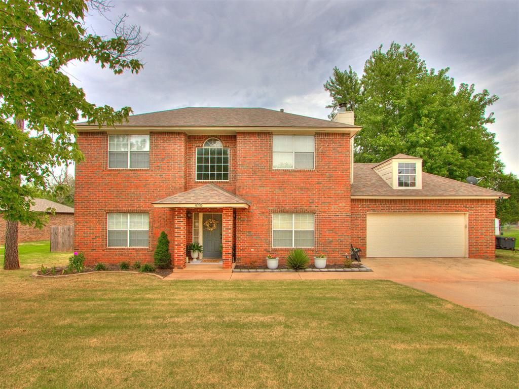 416 S Harrison Avenue, Blanchard, OK 73010