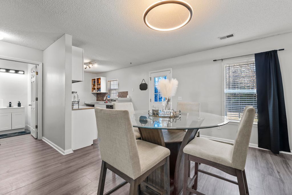 Image 12 of property listing at 118 Destin Street, Summerville, SC 29483