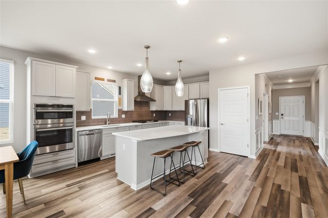 30137 Turtle Creek Circle, New Hudson, MI 48165