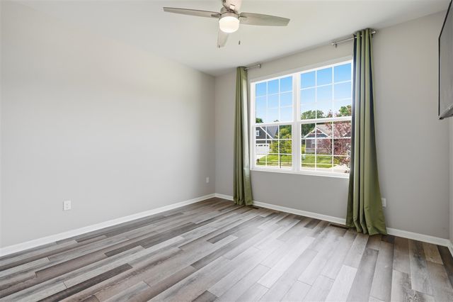 30137 Turtle Creek Circle, New Hudson, MI 48165