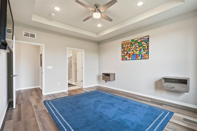 30137 Turtle Creek Circle, New Hudson, MI 48165