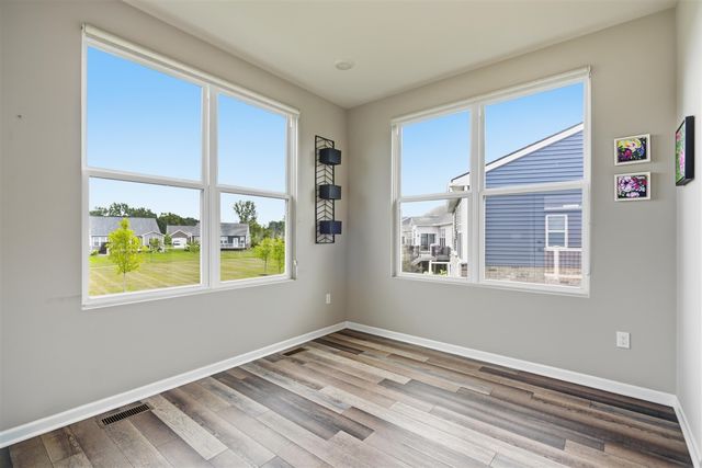 30137 Turtle Creek Circle, New Hudson, MI 48165