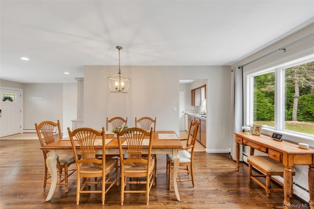 3 Cherrywood Drive, East Northport, NY 11731