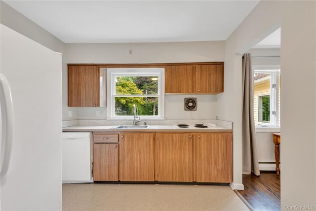 3 Cherrywood Drive, East Northport, NY 11731