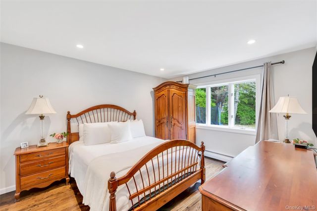 3 Cherrywood Drive, East Northport, NY 11731