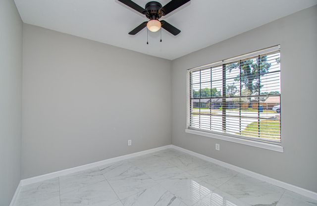 7823 Vegas Street, Humble, TX 77396