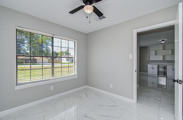 7823 Vegas Street, Humble, TX 77396