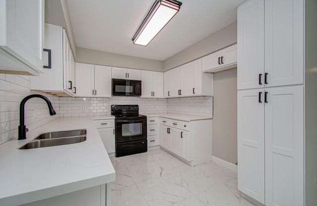 7823 Vegas Street, Humble, TX 77396