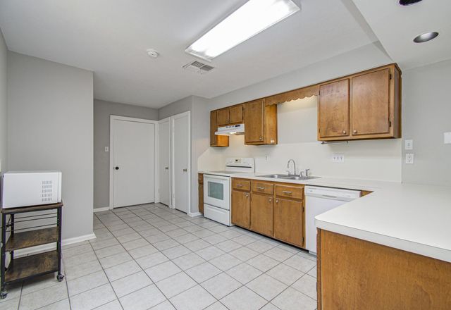 7823 Vegas Street, Humble, TX 77396