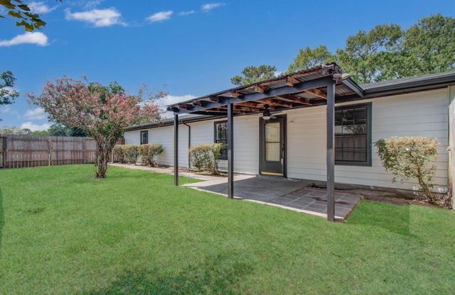7823 Vegas Street, Humble, TX 77396