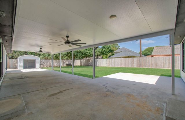 7823 Vegas Street, Humble, TX 77396