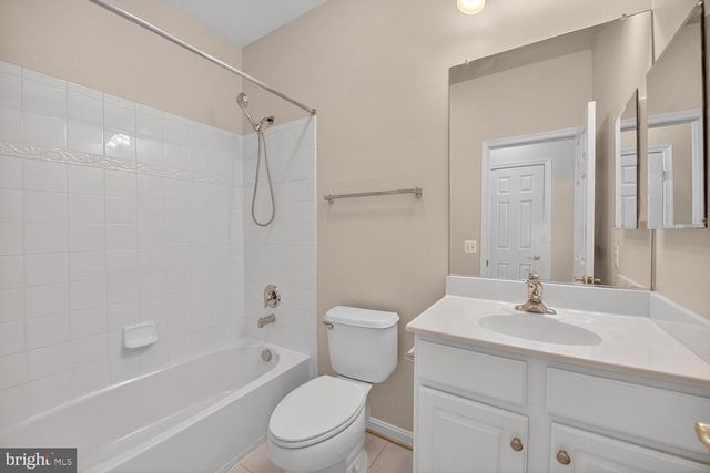 16837 FOUR SEASONS DR, Dumfries, VA 22025