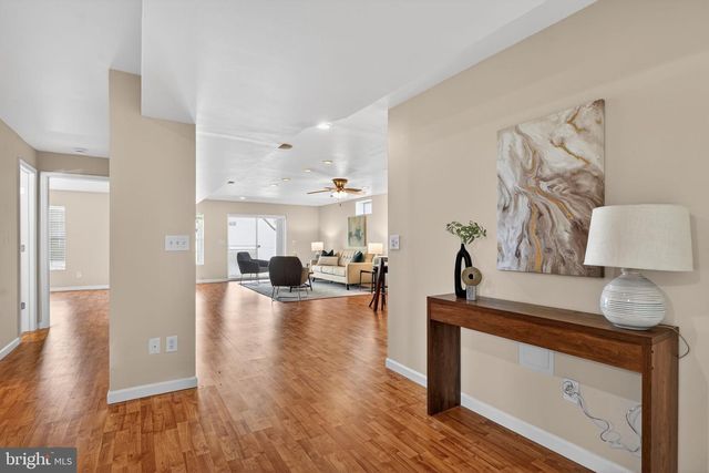 16837 FOUR SEASONS DR, Dumfries, VA 22025