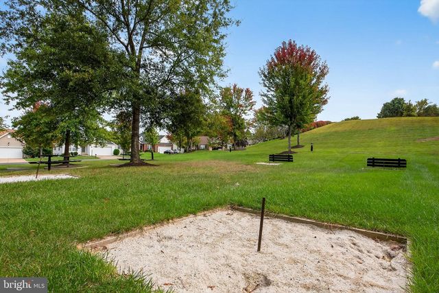 16837 FOUR SEASONS DR, Dumfries, VA 22025