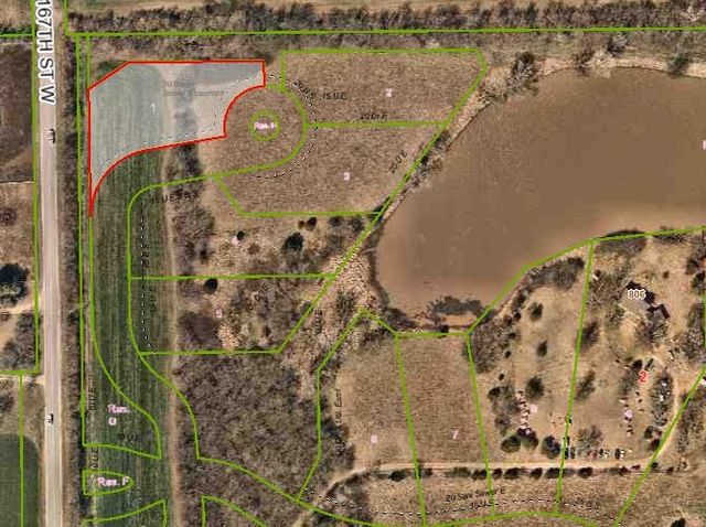 16790 W Hickory Ct, Goddard, KS 67052