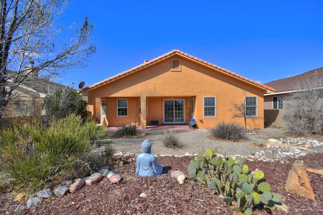 9922 Wind Cave Drive NW, Albuquerque, NM 87114