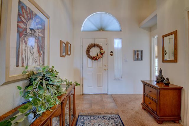 9922 Wind Cave Drive NW, Albuquerque, NM 87114