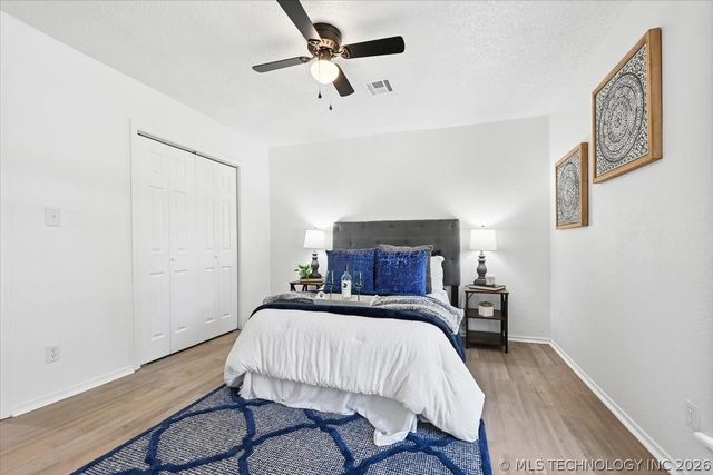 571 W 149th Place, Glenpool, OK 74033