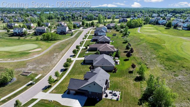672 Brooks Lane, Oxford Charter Township, MI 48371