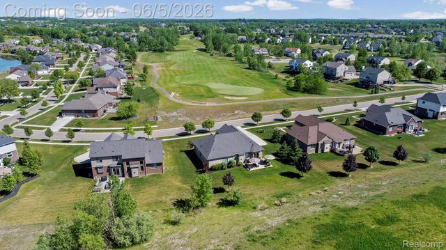 672 Brooks Lane, Oxford Charter Township, MI 48371