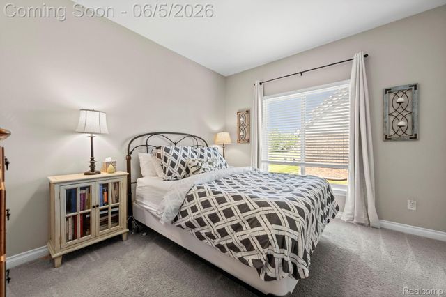 672 Brooks Lane, Oxford Charter Township, MI 48371