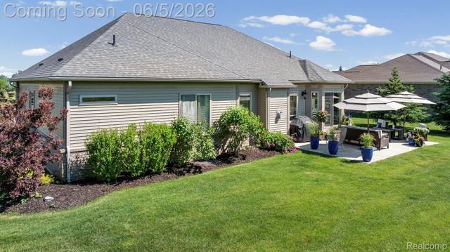 672 Brooks Lane, Oxford Charter Township, MI 48371