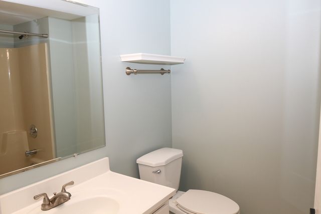 16749 Paxton Avenue 3S, Tinley Park, IL 60477