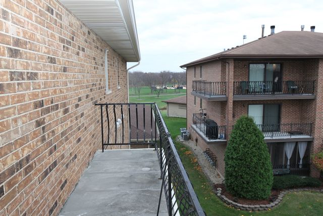 16749 Paxton Avenue 3S, Tinley Park, IL 60477