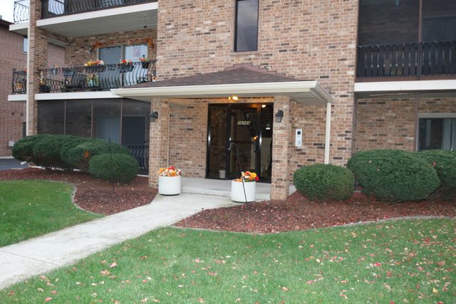 16749 Paxton Avenue 3S, Tinley Park, IL 60477