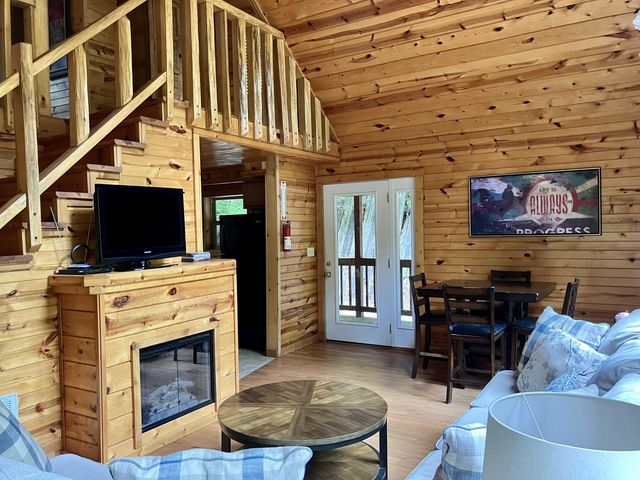 107 Getaways Road, Stanton, KY 40380