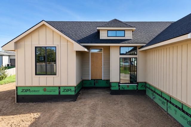 5915 N St. Paul Ct., Wichita, KS 67204