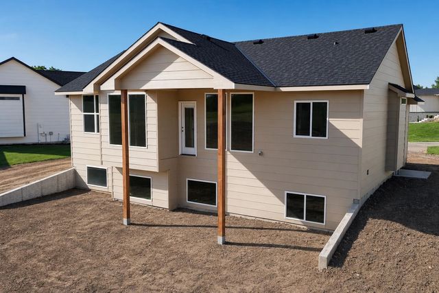 5915 N St. Paul Ct., Wichita, KS 67204