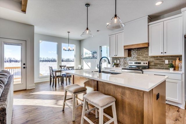 5915 N St. Paul Ct., Wichita, KS 67204