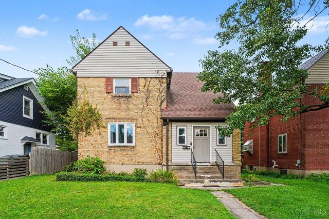 1802 Waltham Avenue, North College Hill, OH 45239