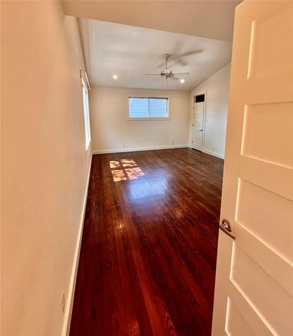 2209 E 18th ST A, Austin, TX 78702