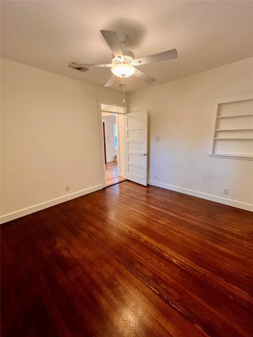 2209 E 18th ST A, Austin, TX 78702