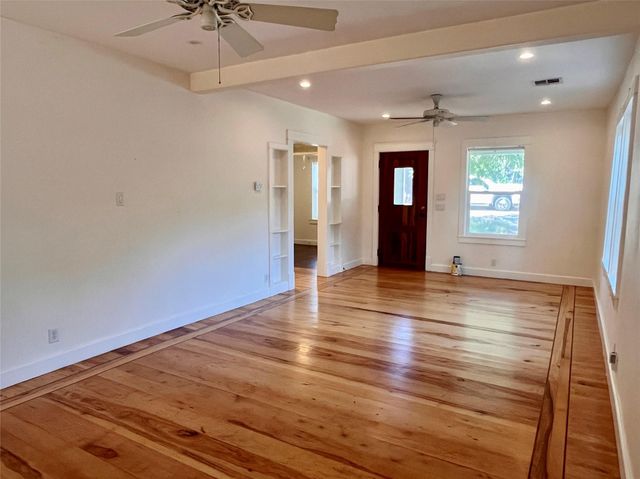 2209 E 18th ST A, Austin, TX 78702