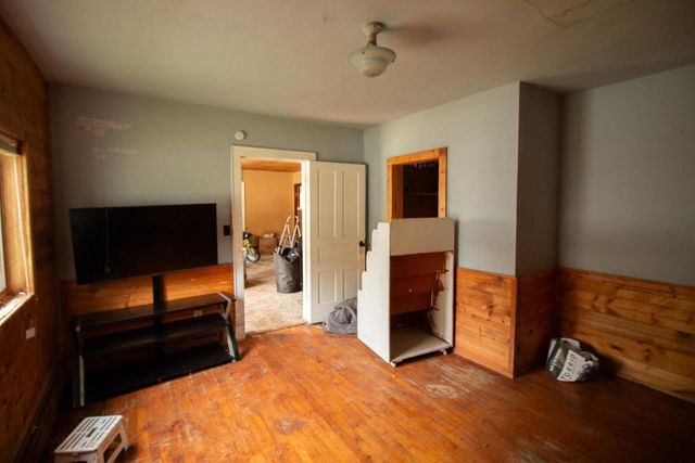 N7101 FRONT STREET, Medford, WI 54451
