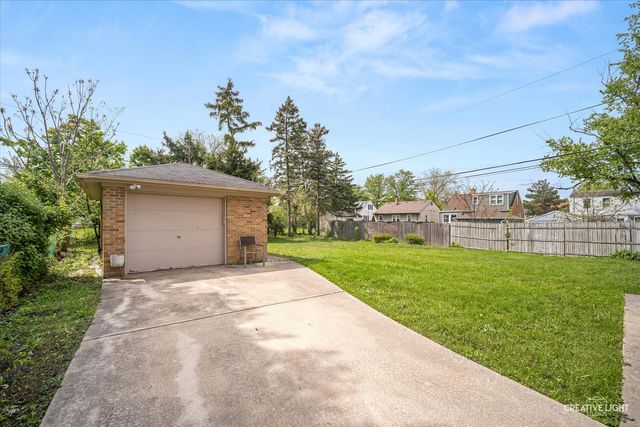 313 E Morningside Avenue, Lombard, IL 60148