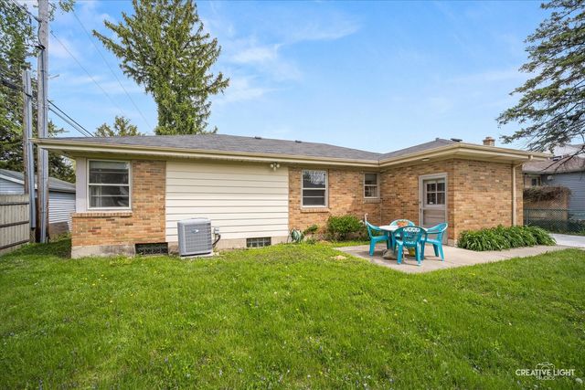 313 E Morningside Avenue, Lombard, IL 60148