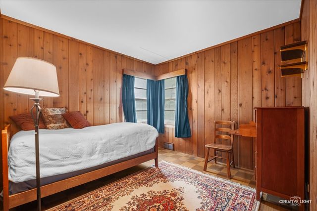 313 E Morningside Avenue, Lombard, IL 60148