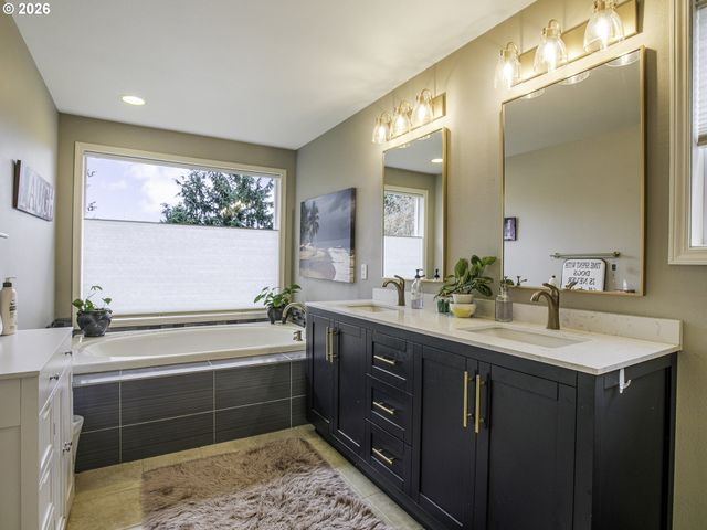 15218 Ne 25TH Cir, Vancouver, WA 98684