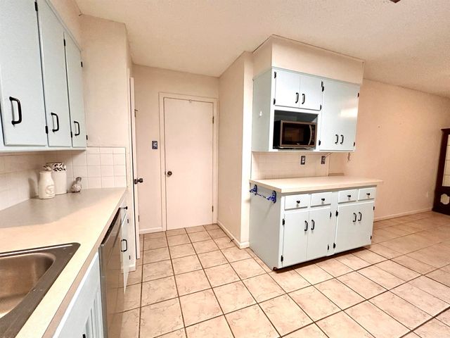 2702 WOODVALE Lane, Benton, AR 72015