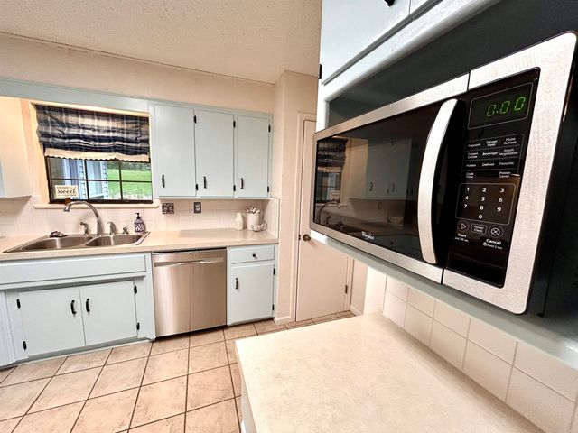 2702 WOODVALE Lane, Benton, AR 72015