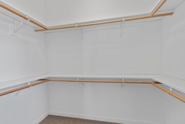 112 Luxembourg Brotherhood BOULEVARD, Belgium, WI 53004