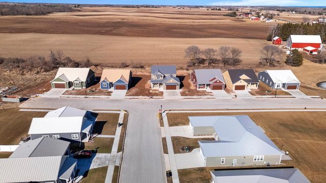 112 Luxembourg Brotherhood BOULEVARD, Belgium, WI 53004