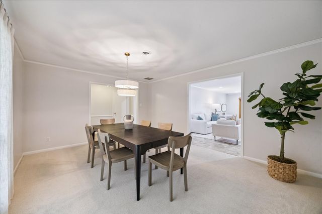 9777 Larston Street, Houston, TX 77055