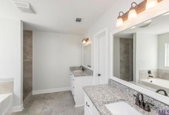 43428 N Great Oak Ct, Prairieville, LA 70769